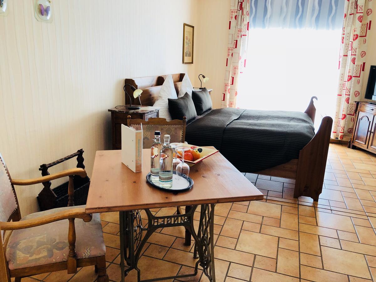 Hotel-Restaurant Thueringer Hof 바트프랑켄하우젠 객실 사진